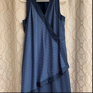 Beautiful BR Handkerchief Dress Size 8 🔷